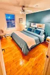 Cozy, Relaxing, Center City Retreat with Private Rooftop Deck!
