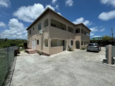 2Bd Apartment on Main Rd - Ernie’s Place 2N Hotels in 