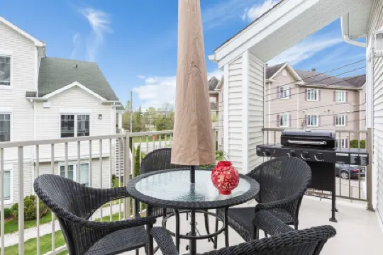 Condo Magog entre Ville et Nature 2