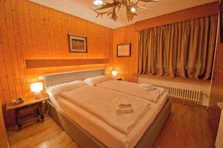 La Villa Emeline - Apartment Emilie Отели рядом с достопримечательностью «Маттерхорн»