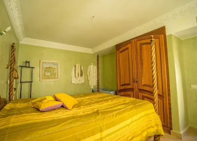 OCEANFRONT, BEAUTIFUL CONDO/w POOL&BEACH Hotels in 