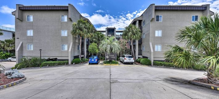 Ocean-View Fernandina Condo w/ Pool, Beach Access! Ξενοδοχεία στην πόλη Fernandina Beach