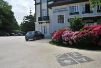 Las Carolinas Garden - parking
