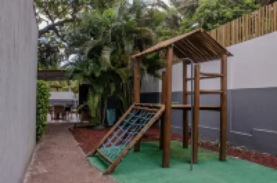 임바사이 아파트먼트