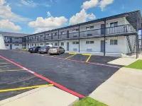 1902 Studios - Apartments