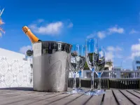 Navona Studios Hotels near Isla de Cabras Park