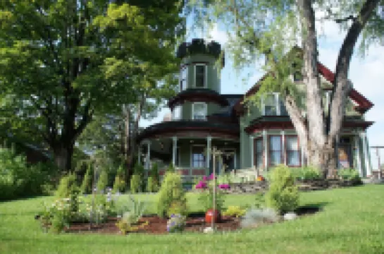 Maplecroft Bed & Breakfast Hotels in Washington County