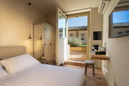 Relais La Colombaia Отели в г. Монтекассиано