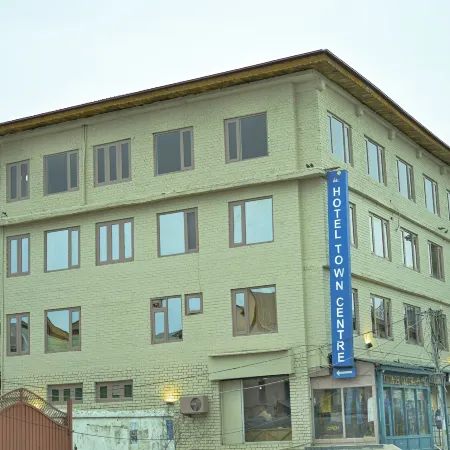 Hotel Town Centre , Srinagar
