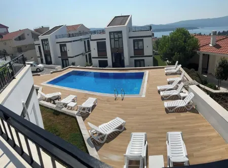 Tivat Terrace Suits Отели в г. Тиват