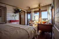 Cuarzo Lodge - Homestays