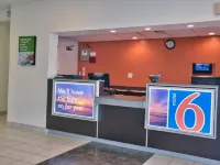 Motel 6 Tallahassee, FL - Downtown Hotels near Odyssey Science Center