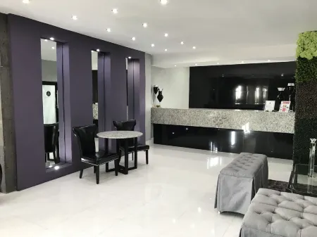 Gran Hotel Cantera la Plaza