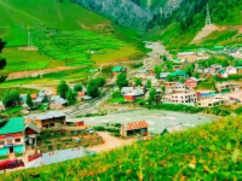 Hotel Neelgagan Hotels in Ganderbal