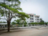 Hotel Hibiscus Blvd Triomphal Hotels in Libreville