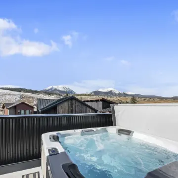 541 Center Circle 3Br 3,5Ba Townhouse