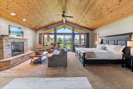 Mt Gardner Inn Отели рядом с достопримечательностью «Methow River»