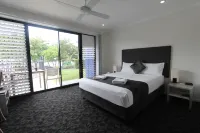 Shoredrive Motel Hotels in Horseshoe Bay