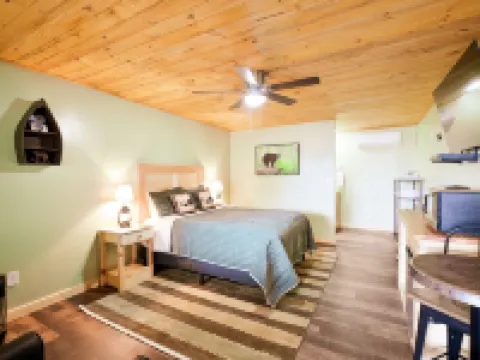 Rusty Buck Inn Hotels in Heber