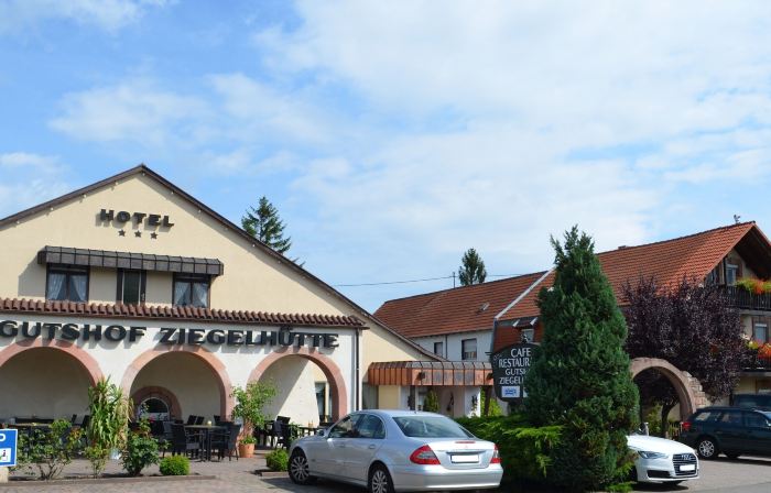 Gutshof Ziegelhütte