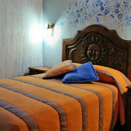 Hotel Los Cedros Hotele w: Uruapan del Progreso