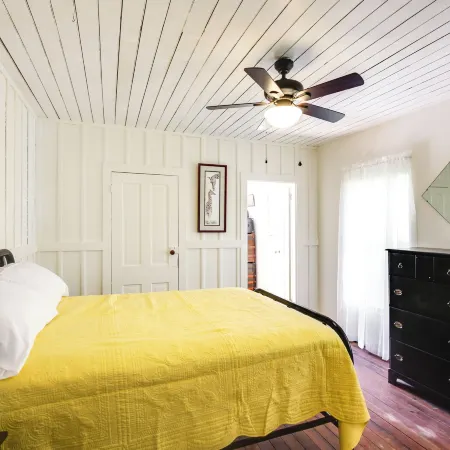 Peaceful Pomona Park Home 1 Mi to Lake Broward!