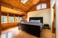 The Cape Miles Retreat - Tobermory Exclusive Experience