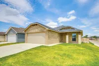 Modern Home in Upcoming Area 8 Mi to Texas Tech - de charme