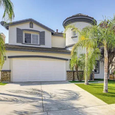 Mtn-view Gem w/ Private Yard: Luxe Beaumont Home