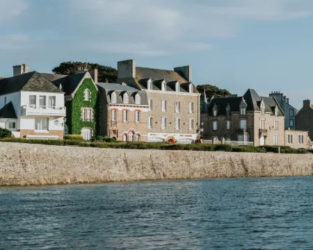 Hôtel Aux Tamaris - Vue Mer Hotels in Roscoff