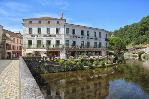 Hotel Restaurant Charbonnel - 3-Star