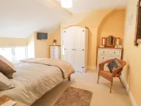 Angorfa Hotels in Harlech