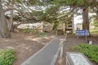 Oceanfront Watsonville Condo w/ Beach Access!