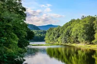 鄉村隱居地，帶火坑＜1英里到河邊！