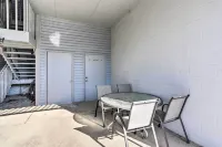 Quaint Couple's Escape: Pool, Near Lake Erie! - Pet friendly