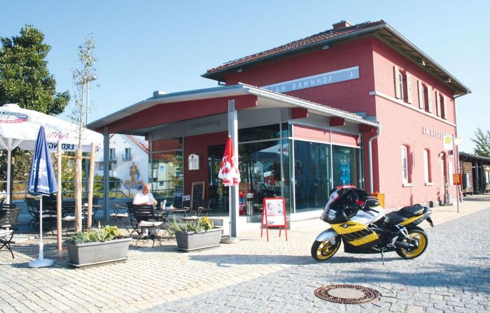 Übernachtung im Nostalgischen Bahnwaggon