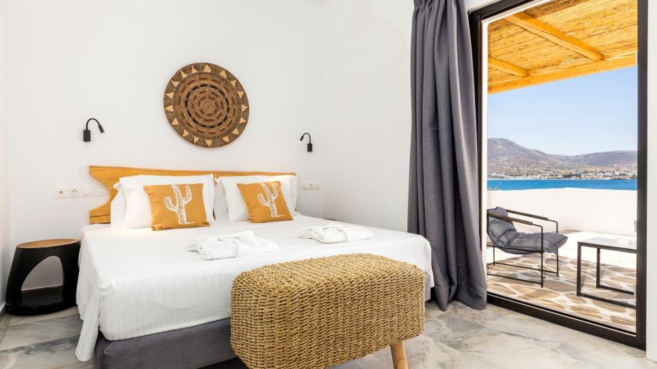 Omilos Beachfront House