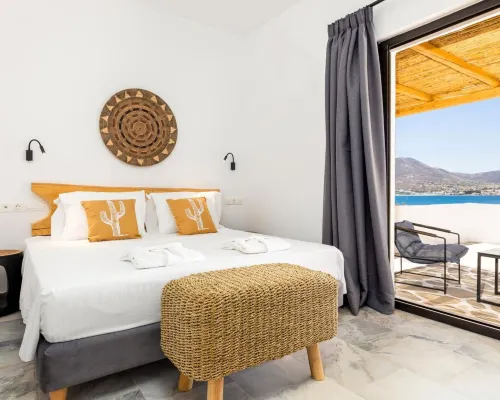 Omilos Beachfront House Hotels in Paros