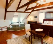 Treadwell Inn