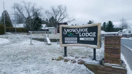 The Snowshoe Lodge Отели в г. Кин Вэлли