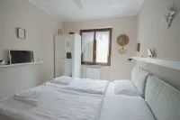 Alessandra 2 Apartment by Wonderful Italy - Pools