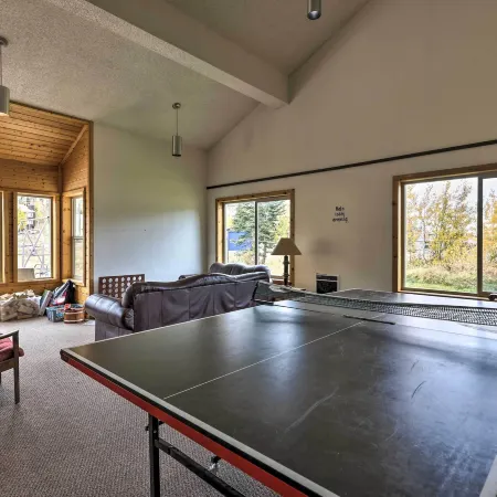 Brian Head Condo w/ Patio & Community Amenities!