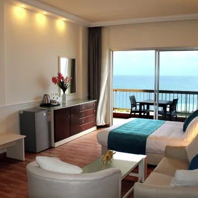 Hotel Méditerranée Beyrouth Hotels near Pigeon Rocks
