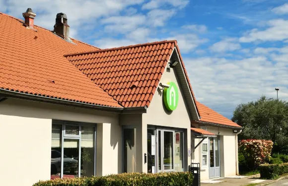 萊斯託雷特斯蒙特利馬爾康鉑酒店