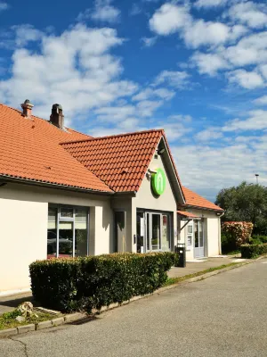 Campanile Montelimar - les Tourrettes Hotels in Cliousclat