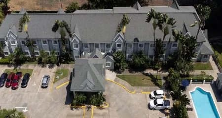 Metrotel Express Отели в г. Ла-Лима