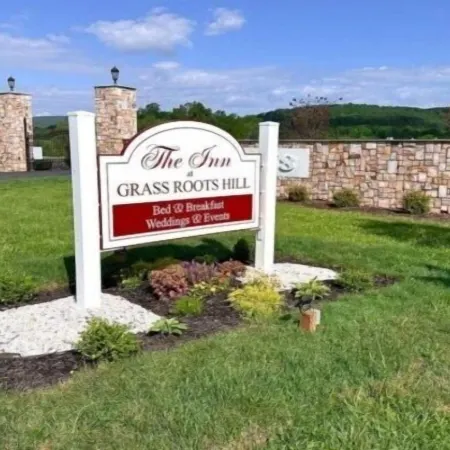 The Inn at Grass Roots Hill