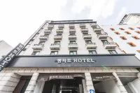 Rampart Hotel Hotel di Gwangmyeong