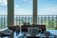 Locanda Moderna Carlambroeus Hotels in Calco