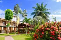 Amapola Resort Hotels near Jaco Beach